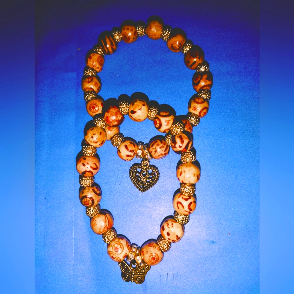 Wooden Beaded Bracelet Set With Charm